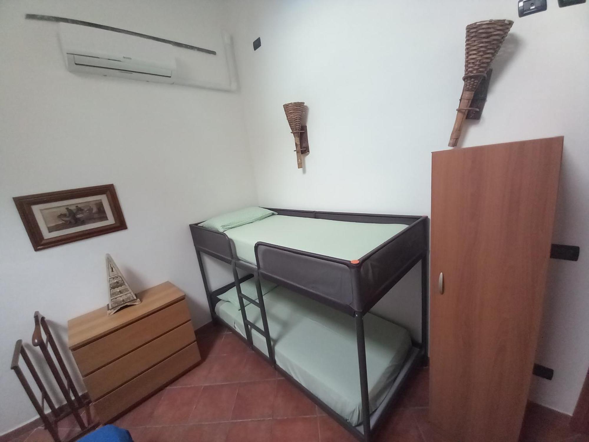 "La Casita", 2 Floors Apartment, Private Parking 1 Car Or 2 Bikes, Air-Cond And Terrace Livorno Dış mekan fotoğraf