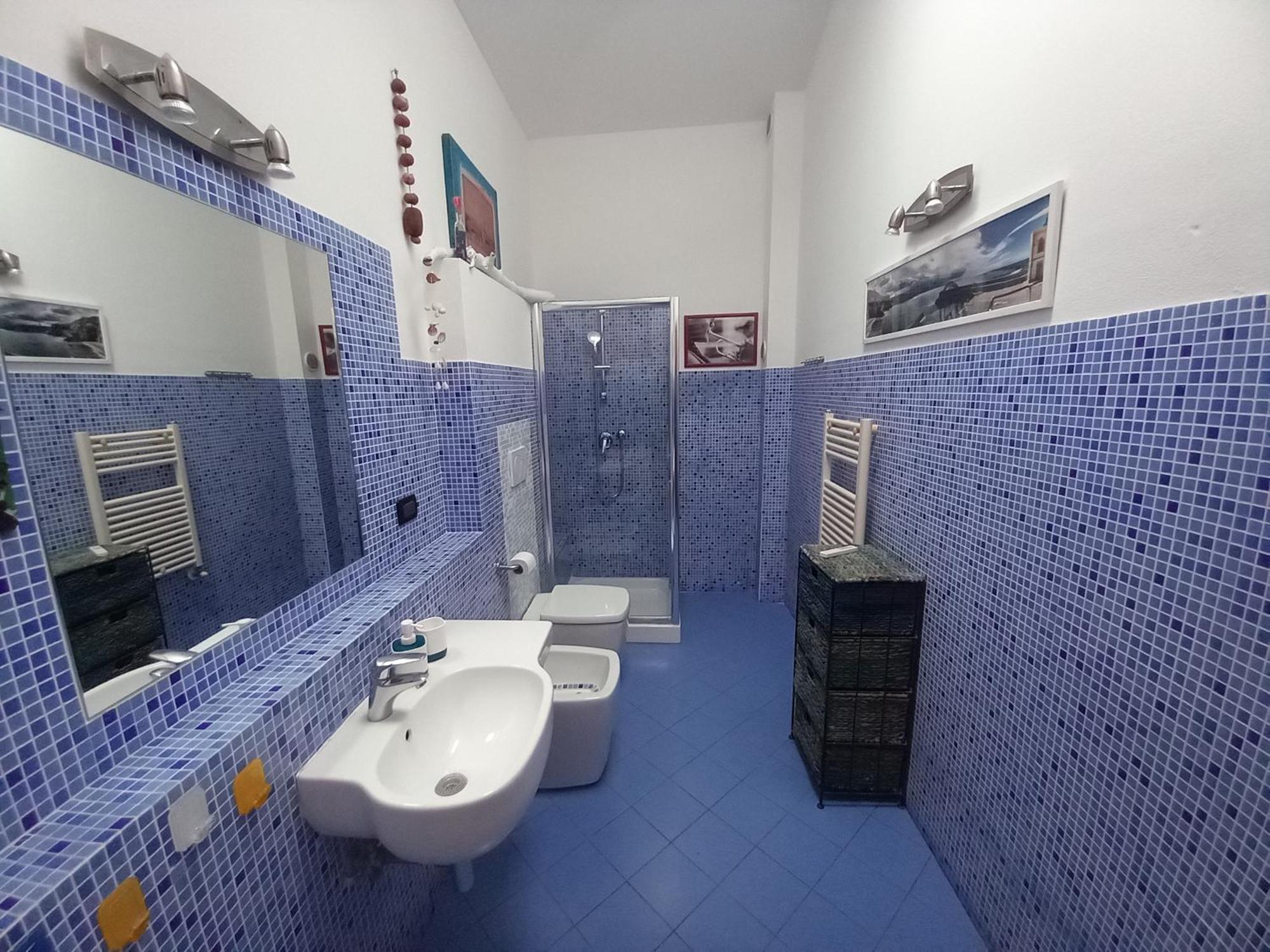 "La Casita", 2 Floors Apartment, Private Parking 1 Car Or 2 Bikes, Air-Cond And Terrace Livorno Dış mekan fotoğraf